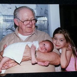 Meet your Posher, Roxanne